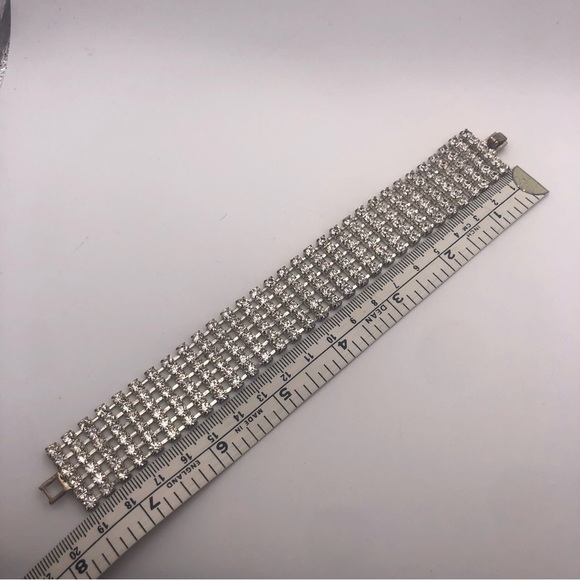 VTG Rhinestone Silver Tone Metal Set Necklace Earrings Bracelet 16”/ 2” / 7.5” - Picture 6 of 8